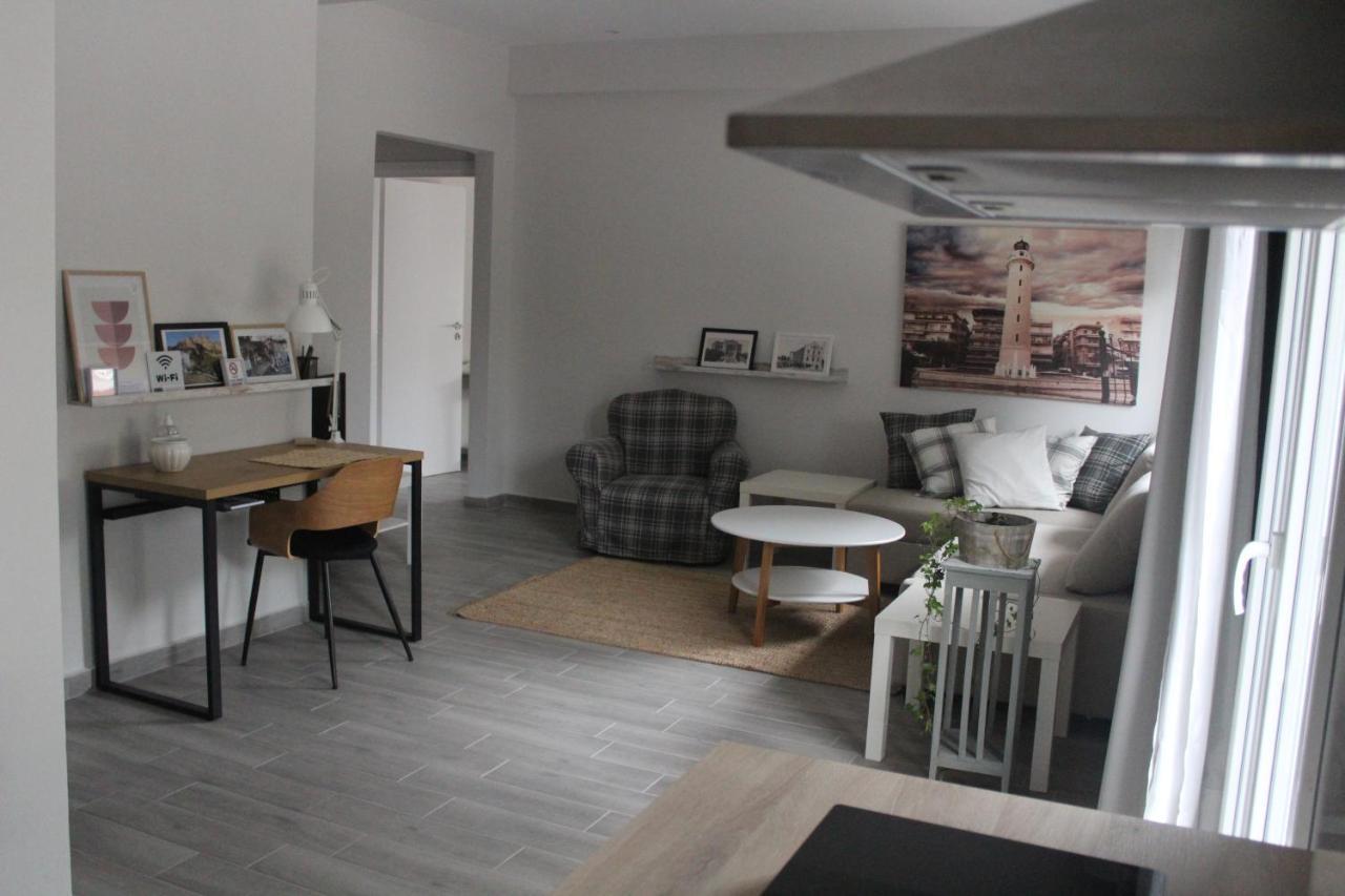 City Center Apartment 1 Alexandroupolis Buitenkant foto